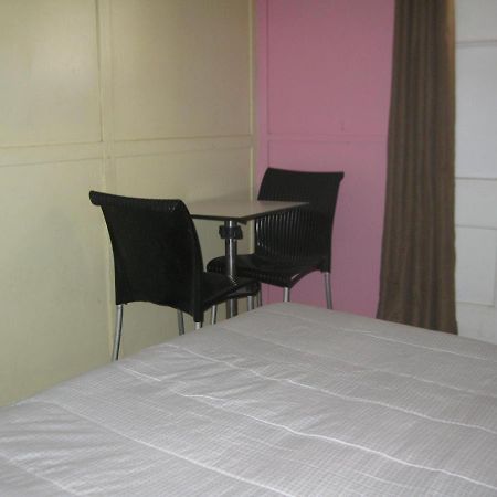 Australian Hotel Winton Budget Hotel Accommodation Zewnętrze zdjęcie