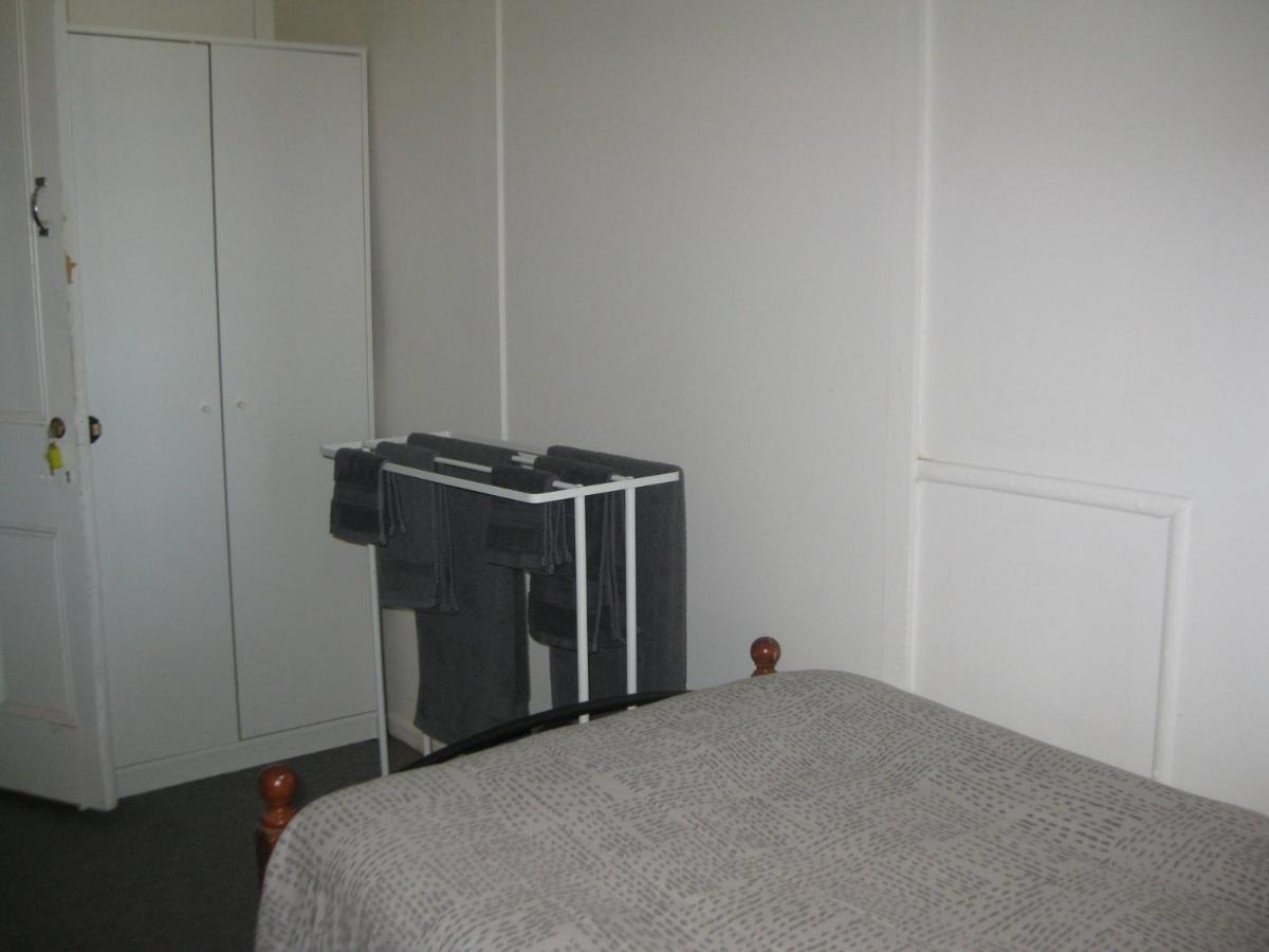 Australian Hotel Winton Budget Hotel Accommodation Zewnętrze zdjęcie